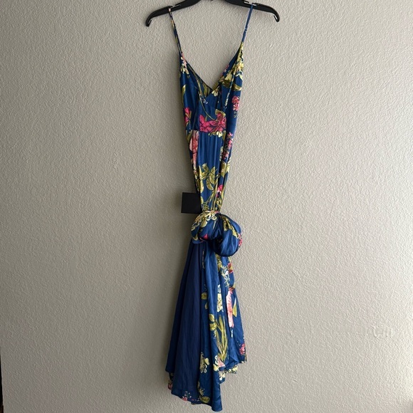 NEW Lulus Still the One Blue Floral Print Satin Maxi Dress Sz XS - Picture 14 of 15